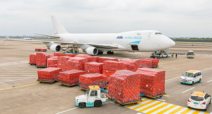 How does the air freight process operate？