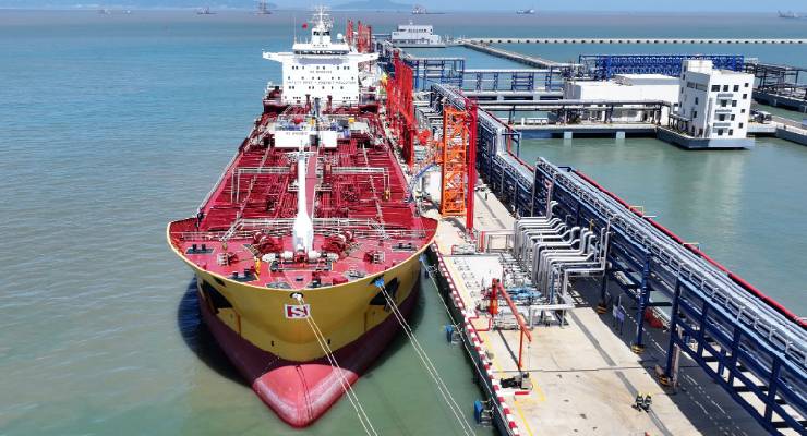 How to ship Liquid Bulk Cargo