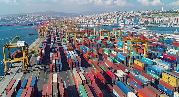 Open Top Container vs Flat Board Container