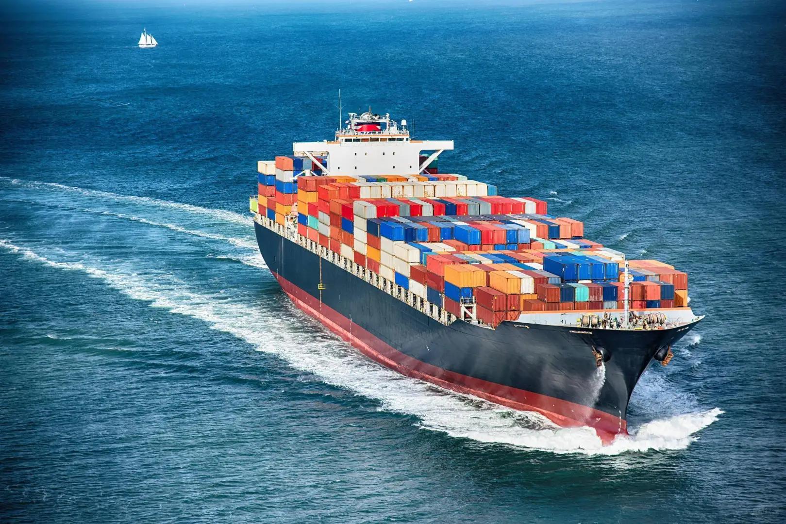 What Are the Shipping Routes from China to USA?