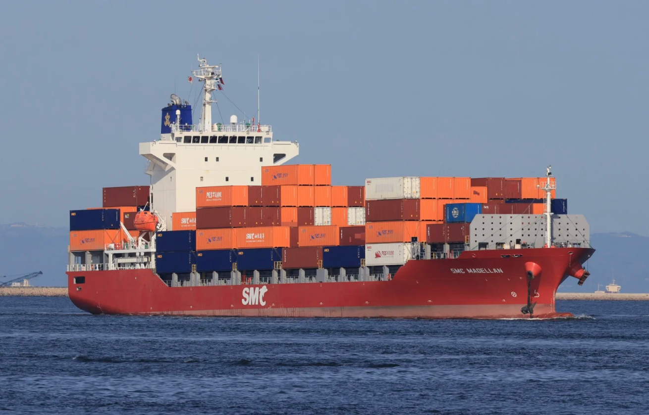 What Are the Advantages of Shipping with Winsail Freight?