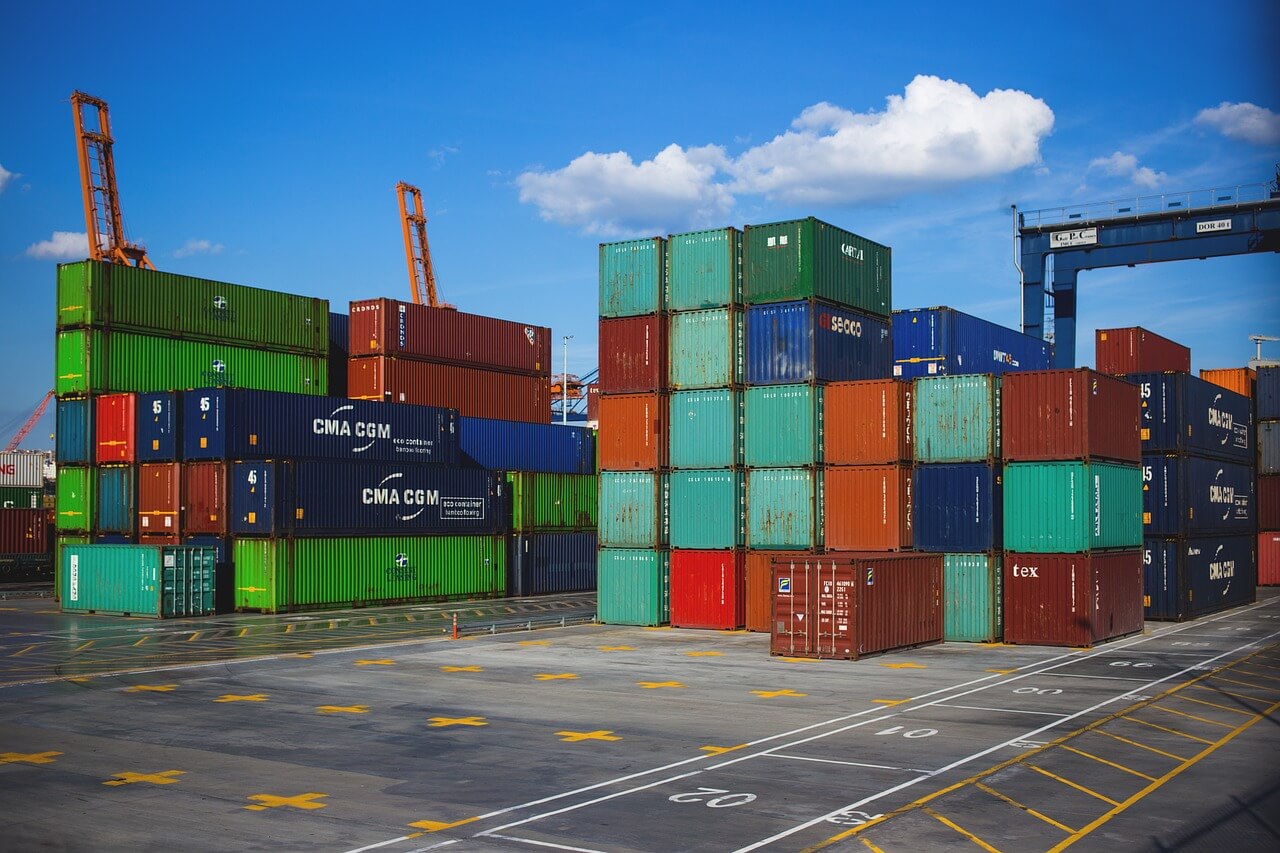 How to do food transportation and customs clearance in Saudi Arabia?
