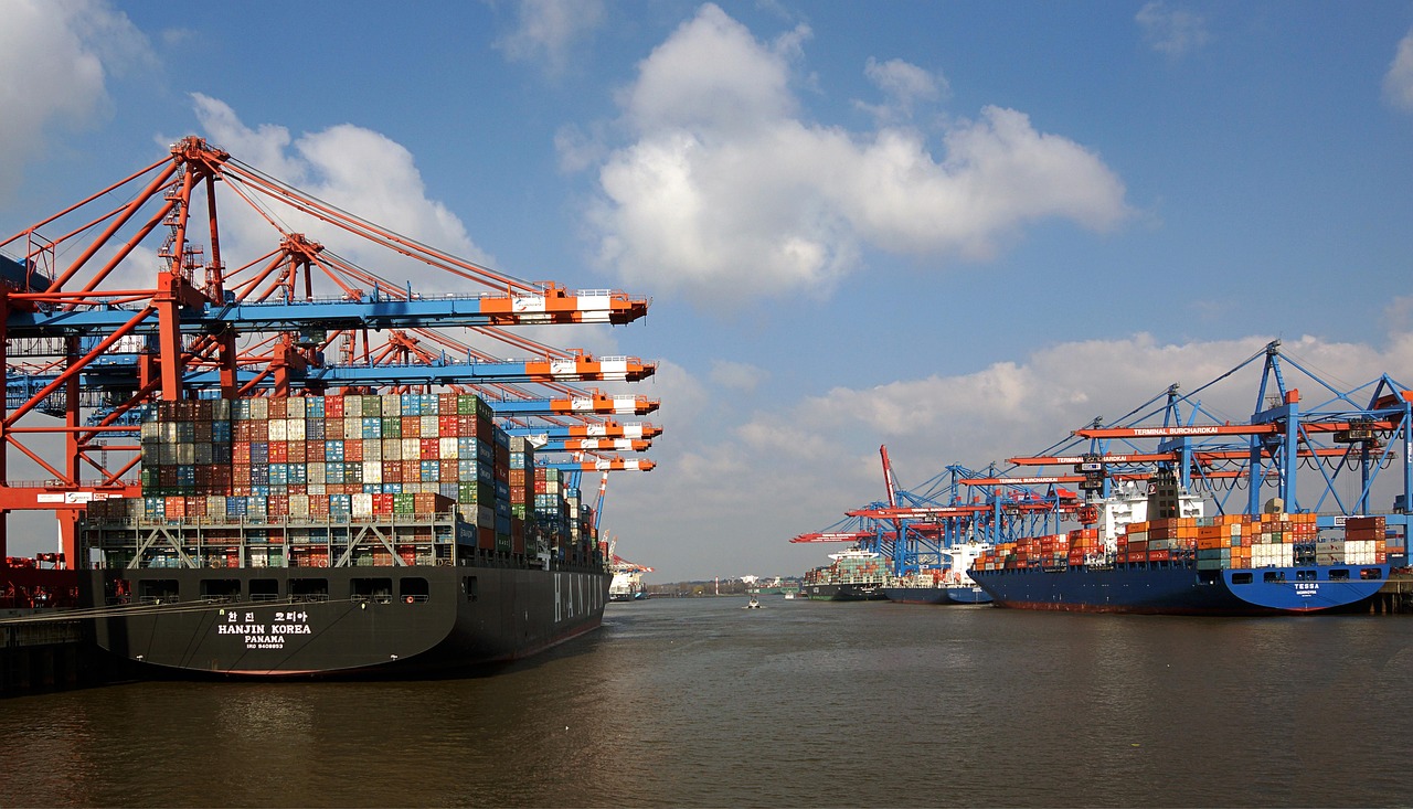 How to air freight electronic products to Dubai for international freight?