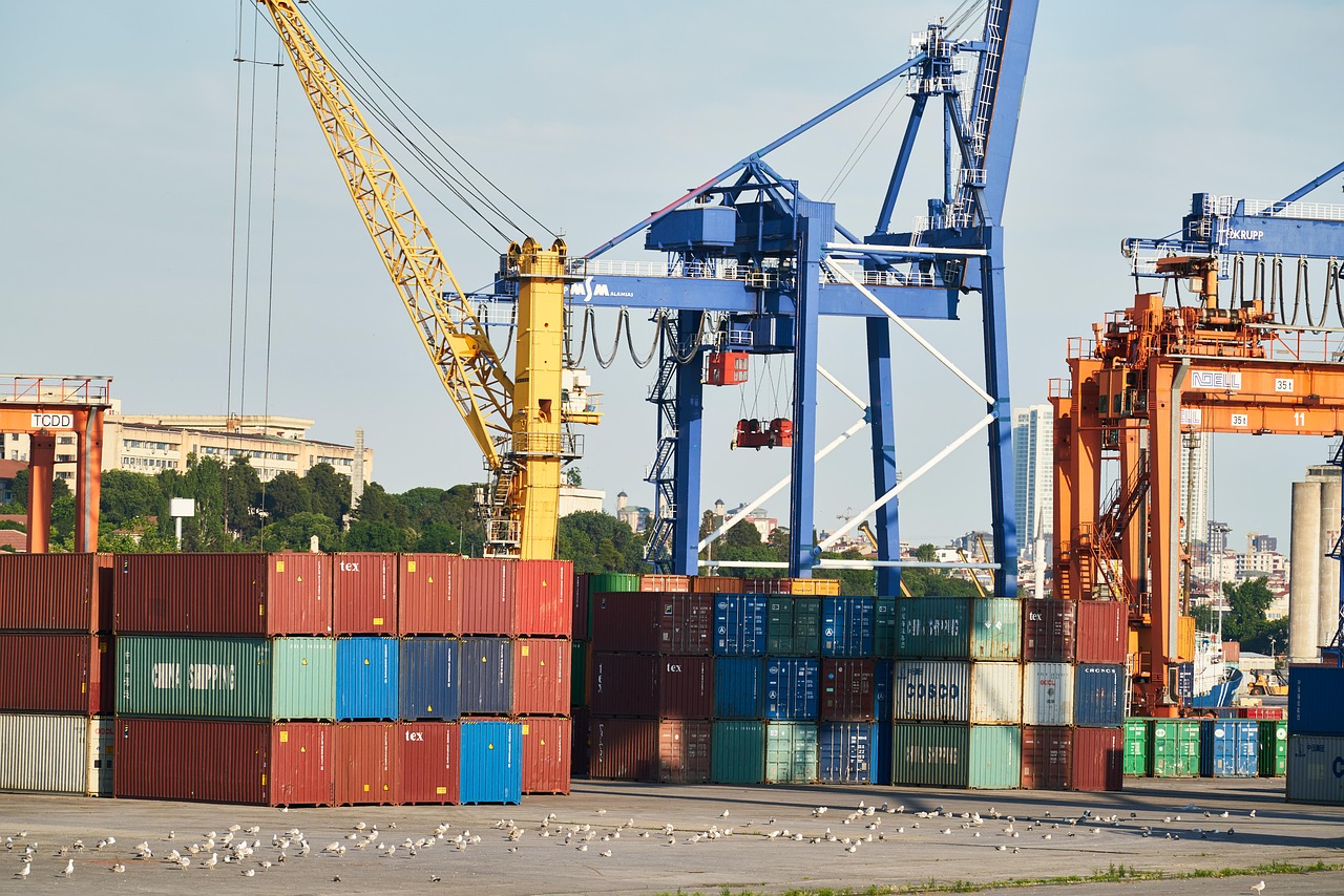 How to air freight jewelry to Dubai for international shipping?